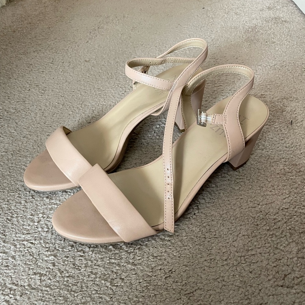 Naturalizer Bristol Nude Heel Wide